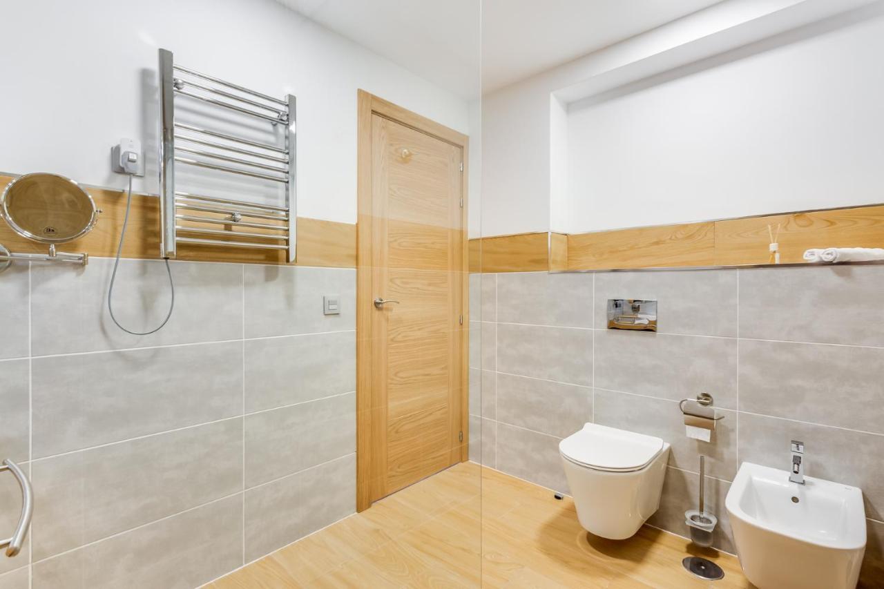 New 1 Bedroom Apartement On The Sea In Marbella. Exteriör bild